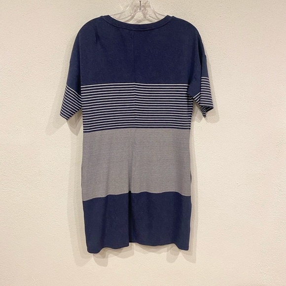 Theory Pelloa Striped Dress Size Medium EUC - Picture 4 of 4